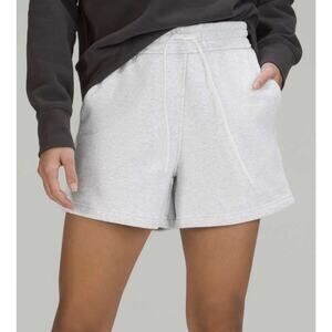 Lululemon Loungeful High Rise Shorts 4" Gray Womens Size 8 EUC